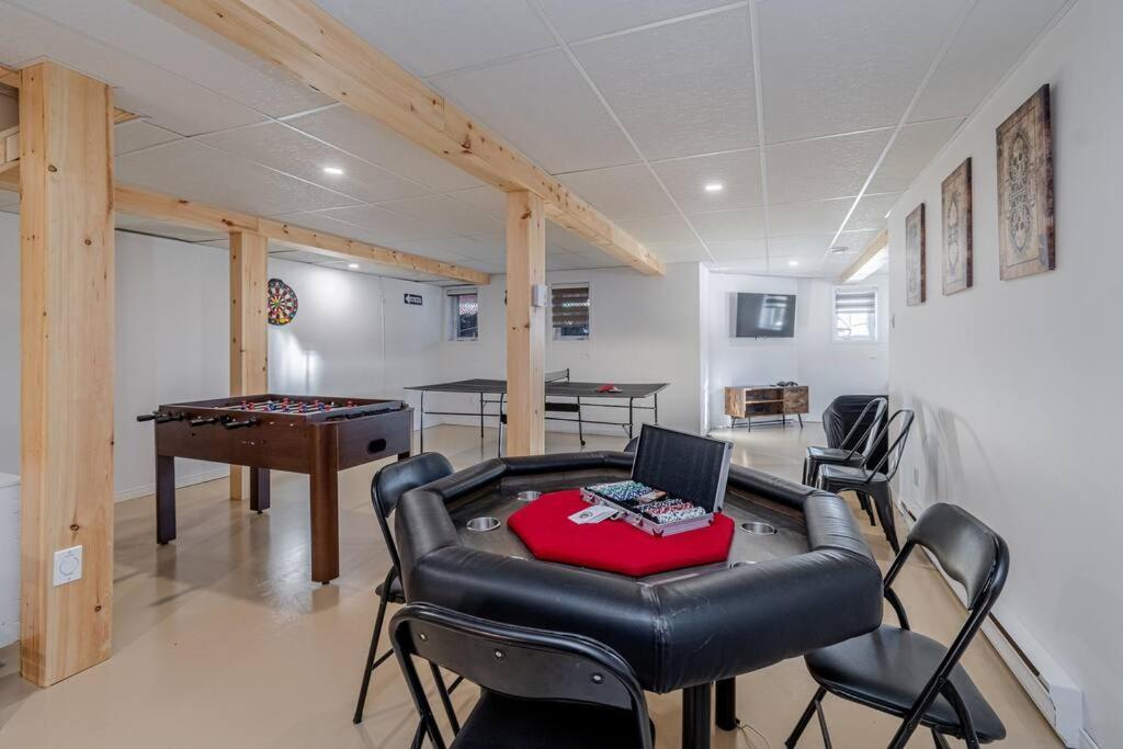 Spa, Sauna Et Foyer : Le Phare De Baie-Saint-Paul Exterior photo